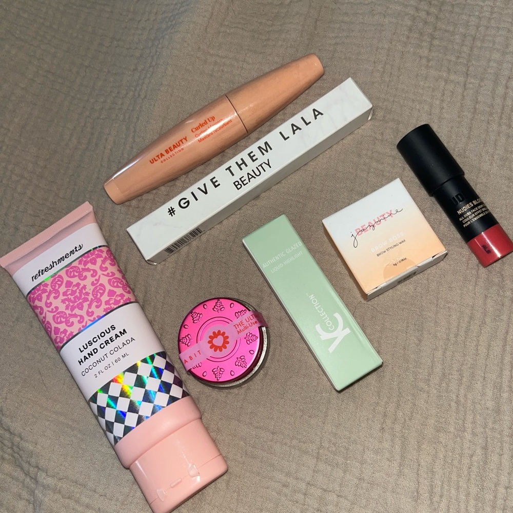 makeup bundle - Picture 1 of 8